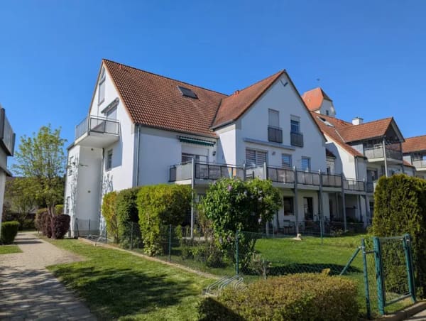 Immobilie in Langweid am Lech - PROVISIONSFREI: Tolle Maisonette - Stellplätze & neuwertige Küche INKLUSIVE - Bild 1