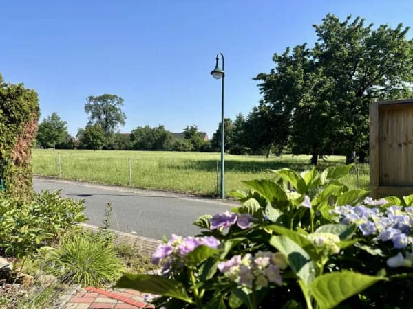 Immobilie in Naunhof - Modernisierter Wohnkomfort für Ihre Zukunftspläne: Werthaltige Doppelhaushälfte mit Wohlfühlgarantie - Bild 3