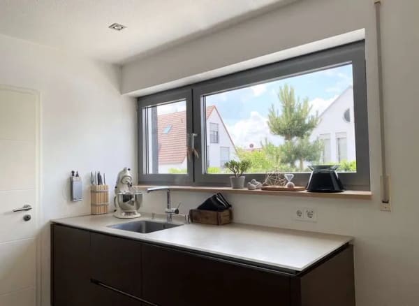 Immobilie in Bergkirchen - Modernes Einfamilienhaus mit Erdwärme(A+) – hochwertige Ausstattung in ruhiger Lage von Unterbachern - Bild 1