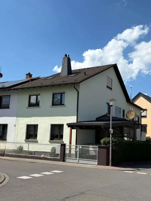 Immobilie in Oftersheim - Attraktives Mehrfamilienhaus mit Wintergarten - Bild 2