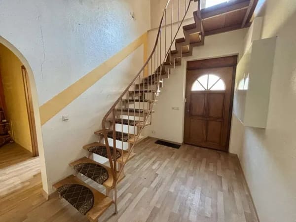 Immobilie in Guntersblum - Attraktives Ein- bis Zweifamilienhaus mit Potenzial (Grundstücksfläche flexibel erweiterbar) - Bild 2