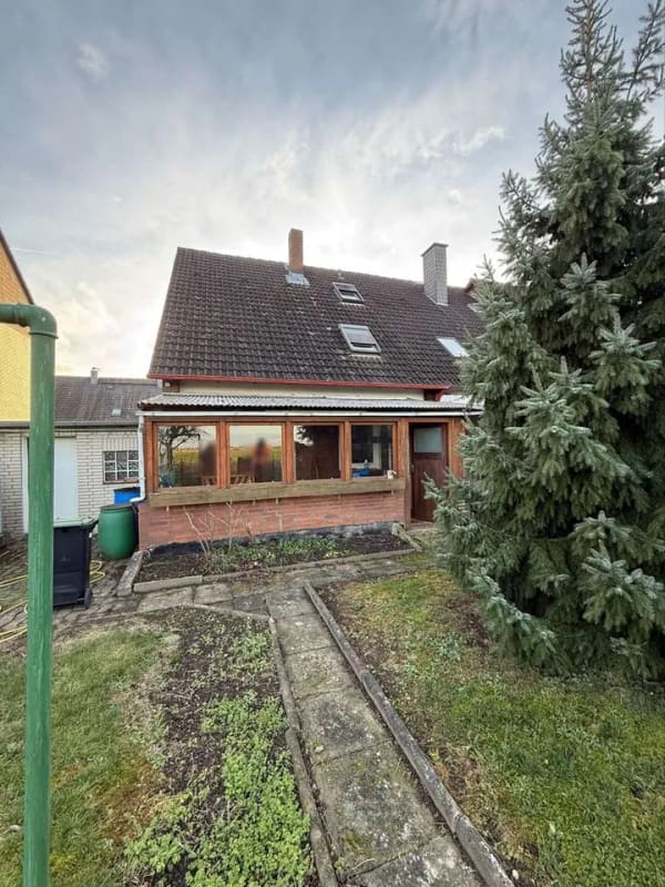 Immobilie in Flöthe - Charmantes Sanierungsobjekt in Flöthe mit vielseitigen Gestaltungsmöglichkeiten - Bild 2