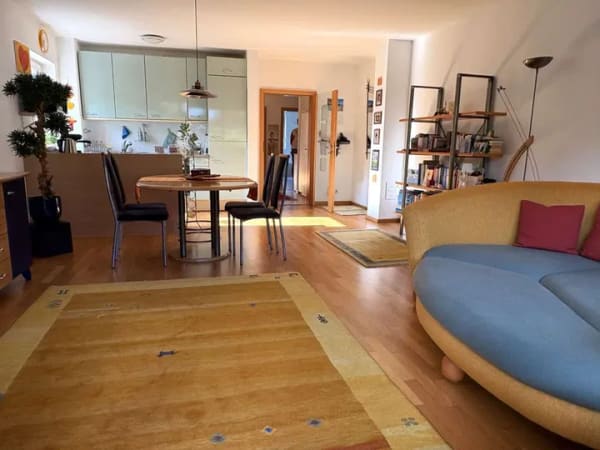 Immobilie in Brannenburg - Modernisierte EG-Wohnung mit Tiefgarage und Terrasse - Bild 2