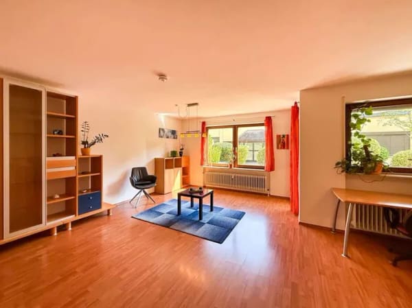 Immobilie in Überlingen - 200 Meter bis zum Bodensee - Charmante Erdgeschosswohnung mit Terrasse - Bild 4