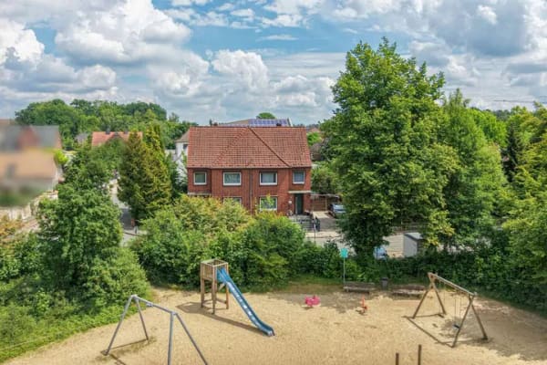 Immobilie in Munster - gepflegtes Anwesen mit Wasserblick, Kamin & Garage am Mühlenteich** - Bild 2
