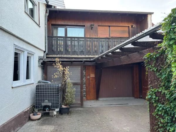 Immobilie in Nidda - Viel Platz für Ihre Wohnideen – Einfamilienhaus mit Treppenlift und großem Potenzial - Bild 0