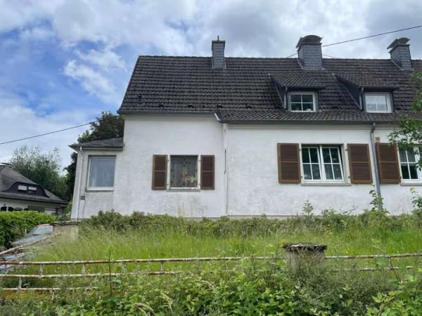 Immobilie in Salmtal - Doppelhaus mit schönem Grundstück in gefragter Wohnlage - Bild 0