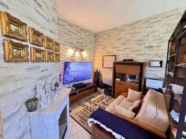 Immobilie in Grambow - HORN IMMOBILIEN ++ Einraumwohnung im Obergeschoss in Grambow – renoviert und mit Blick ins Grüne - Bild 2