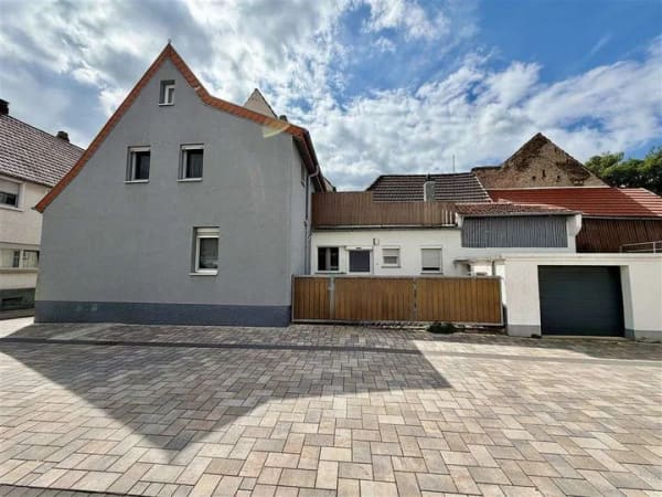 Immobilie in Nußloch - *PROVISIONSFREI* Doppelhaushälfte in ruhiger und dennoch zentraler Wohnlage von Nußloch. - Bild 1