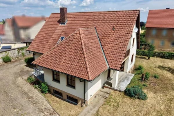 Immobilie in Frankenwinheim - Ein Zuhause, das auf Ihre Ideen wartet!!!  - Bild 3