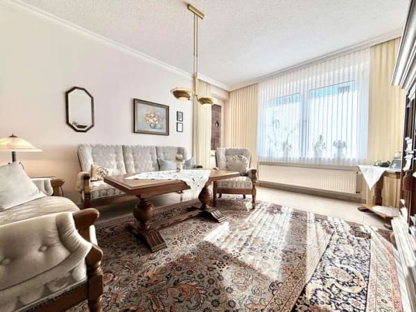 Immobilie in Südlohn - Zweifamilienhaus  Reihenhaus mit Potenzial für Wohnbebauung im Herzen von Südlohn - Bild 4