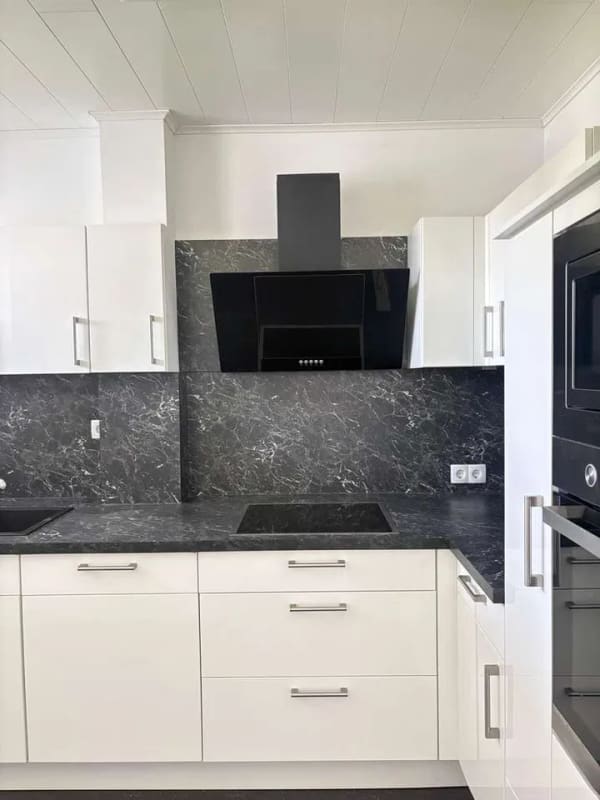 Immobilie in Bergneustadt - Sonnige 3,5-Zimmer-Dachgeschosswohnung mit Südbalkon, Garage und modernem Bad in ruhiger Lage - Bild 4