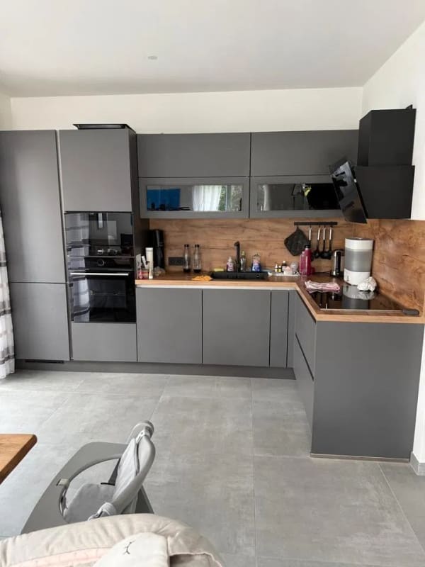 Immobilie in Bellenberg - Moderne 3-Zimmer-Gartenwohnung mit hochwertiger Einbauküche und z - Bild 0