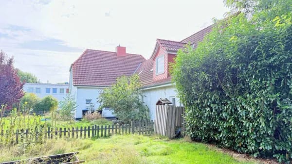 Immobilie in Horstedt - Solide Kapitalanlage mit Zukunft – Umfangreich modernisiertes Dreifamilienhaus mit neuer Heizungsanlage und großem Grundstück - Bild 4
