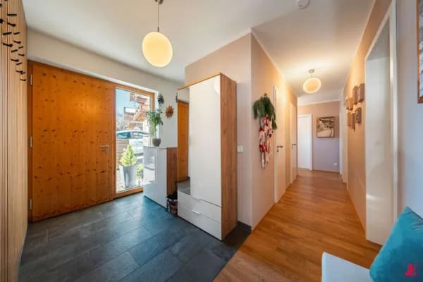 Immobilie in Reit im Winkl - Elegante 5-Zimmer-Maisonettewohnung – großzügig gestaltet und stilvoll. Ideal für anspruchsvolles Wo - Bild 1