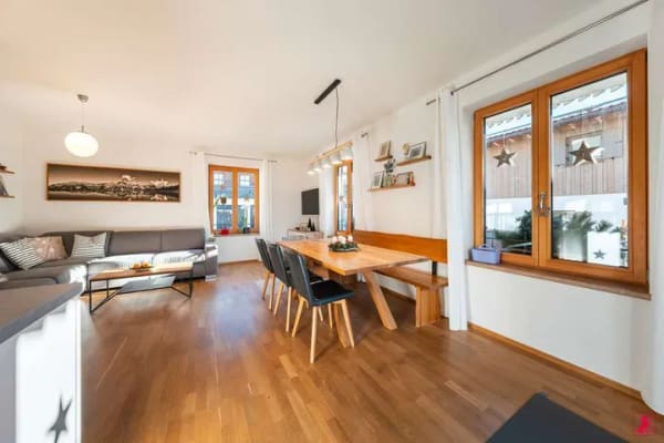 Immobilie in Reit im Winkl - Elegante 5-Zimmer-Maisonettewohnung – großzügig gestaltet und stilvoll. Ideal für anspruchsvolles Wo - Bild 2