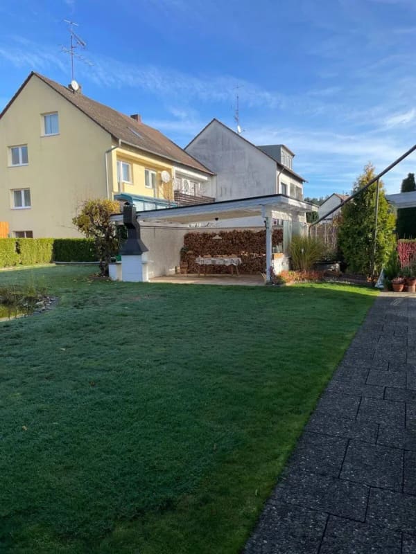 Immobilie in Rednitzhembach - Geräumige Doppelhaushälfte für Familien - 6 Zimmer und Sanierungspotenzial - Bild 3