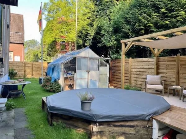 Immobilie in Bottrop - Familienfreundliches, renovierungsbedürftiges Haus in zentraler Lage ++ freistehend ++ mit Garten

 - Bild 3