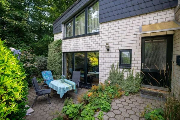 Immobilie in Tecklenburg - Exklusives Architektenhaus am Kurpark - individuelles Wohnen mit vielfältigen Nutzungsmöglichkeiten! - Bild 3