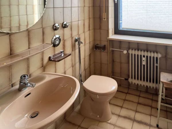 Immobilie in Burgkirchen an der Alz - Großzügige 3-Zimmer-Wohnung mit zwei Balkonen und ein Tiefgaragenstellplatz - Bild 4