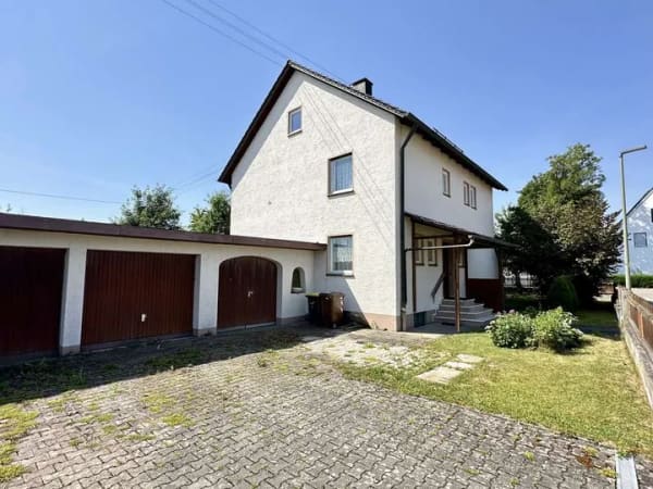 Immobilie in Nordendorf - EFH mit großem Grundstück in Nordendorf - Bild 0