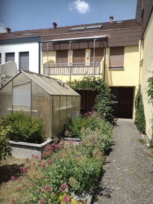 Immobilie in Mutlangen - Großzügiges RMH mit attraktiver Raumgestaltung Sonnengarten und Garage in familienfreundlicher Lage - Bild 0