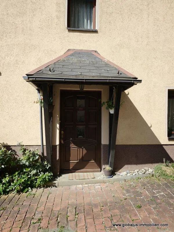 Immobilie in Mohlsdorf-Teichwolframsdorf - Solides Einfamilienhaus mit viel Stauraum und Ausbaupotenzial - Bild 3