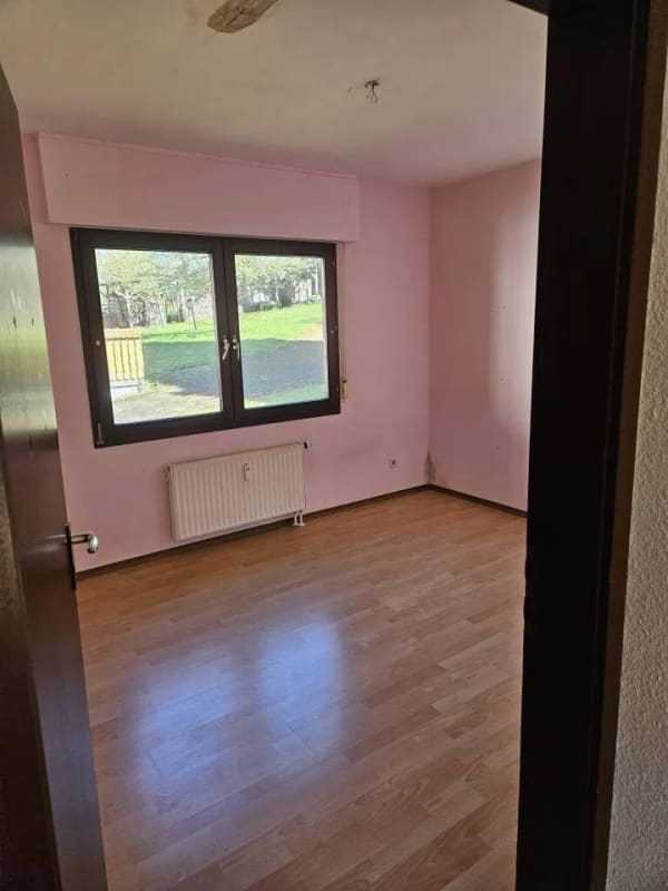 Immobilie in Hermeskeil - Ideales Sommerangebot für Kapitalanleger. Zweifamilienhaus mit tollem Grundstück in Hermeskeil. - Bild 3
