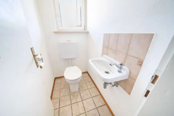 Immobilie in Zuzenhausen - Viel Raum in bester Lage Einfamilienhaus in Zuzenhausen - Bild 4