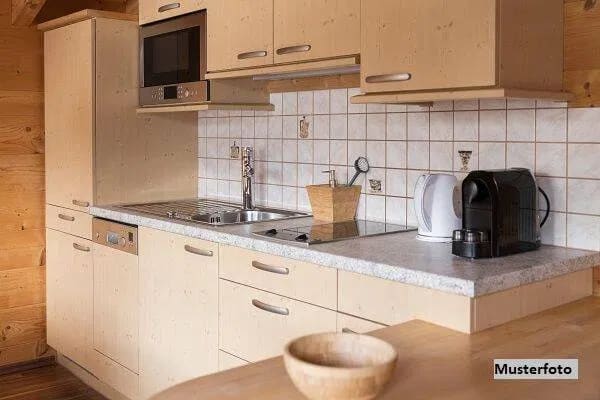 Immobilie in Marienmünster - 3-Zimmer-Wohnung mit Balkon und Pkw-Stellplatz - provisionsfrei - Bild 0