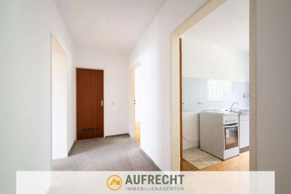 Immobilie in Fürstenfeldbruck - A U F R E C H T °Im Herzen Fürstenfeldbrucks° Charmante 2-Zi. Eigentumswohnung in begehrter Wohnlage - Bild 4