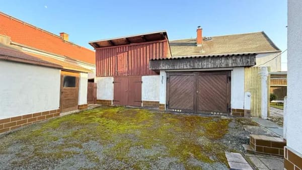 Immobilie in Oelsnitz/Vogtland - ++ Einfamilienhaus in ländlicher Lage, mit Garten, Terrasse, Scheune, Garage ++ - Bild 3
