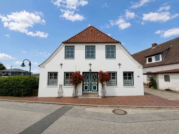 Immobilie in Lunden - Attraktive Kapitalanlage - Vollvermietetes Mehrfamilienhaus in Lunden! - Bild 0
