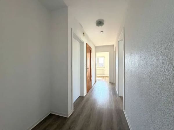 Immobilie in Gerstetten - * Ein Haus – viele Möglichkeiten * Zweifamilienhaus mit Charme, Potenzial und großzügigem Garten - Bild 2