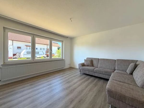 Immobilie in Gerstetten - * Ein Haus – viele Möglichkeiten * Zweifamilienhaus mit Charme, Potenzial und großzügigem Garten - Bild 4