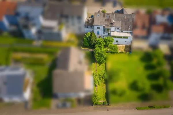 Immobilie in Wincheringen - Mehrgenerationenhaus mit drei Wohneinheiten mit Charme und Potenzial in Wincheringen - Bild 1