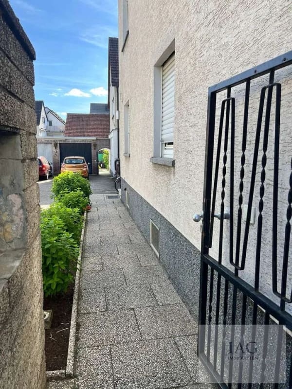 Immobilie in Dreieich - Kapitalanlage in Dreieich/Götzenhain: Vermietete 2-Zimmer-Wohnung in gepflegtem Mehrfamilienhaus - Bild 1