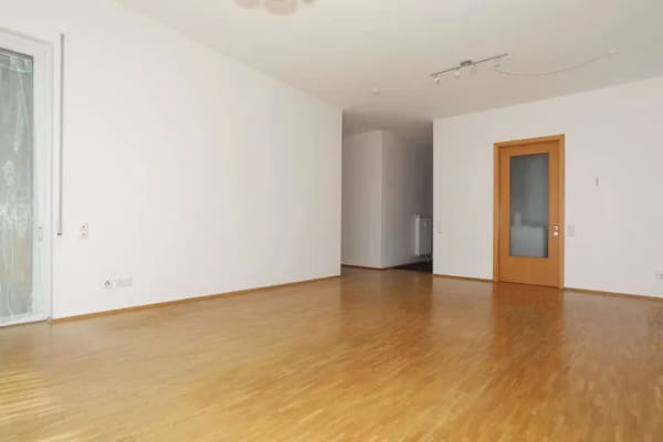 Immobilie in Erligheim - Helle und großzügige Wohnung im betreuten Wohnen in Erligheim - Bild 3