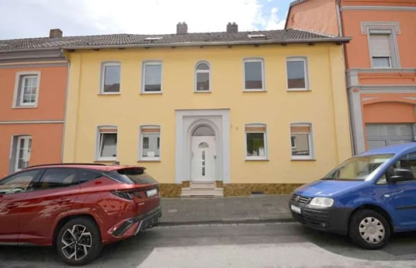 Immobilie in Schöningen - Großzügiges, helles Stadthaus mit kleinem Garten + Nebengebäude... - Bild 1