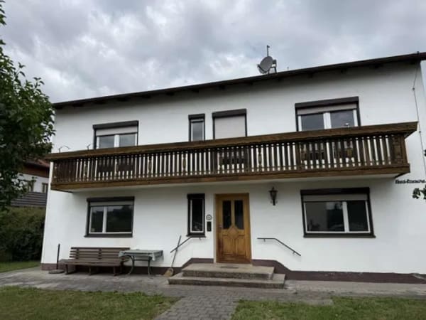 Immobilie in Garching an der Alz - Ihr Projekt startet hier - Renovierungsbedürftiges Haus in ruhiger Lage - Bild 0