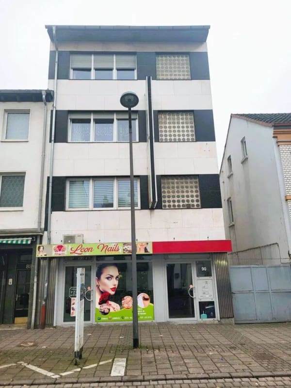 Immobilie in Troisdorf - ZWANGSVERSTEIGERUNG: Wohn- / Geschäftshaus in Troisdorf- Zentrum - Bild 0
