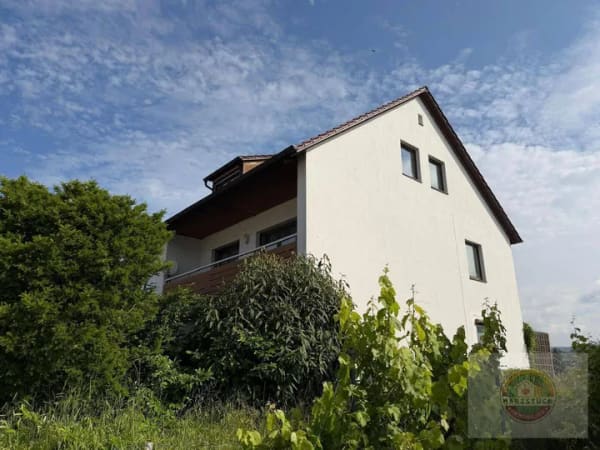 Immobilie in Kulmbach - Mehrfamilienhaus mit Entwicklungspotenzial in ruhiger Wohnlage von Kulmbach - Bild 1