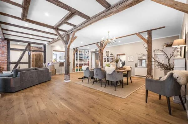 Immobilie in Neustadt am Rübenberge - Raum für Mensch und Tier. Fachwerkromantik, Hofgefühl und Raum für ein Leben voller Freiheiten. - Bild 2