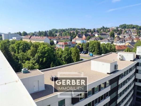 Immobilie in Hof - Penthouse-Rohdiamant in Hof: Aufzug & 35 m² Dachterrasse mit Traumblick, zum Selbergestalten - Bild 2