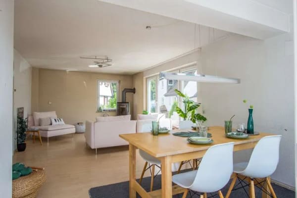 Immobilie in Dettenhausen - Ein Haus voller Möglichkeiten - Bild 2