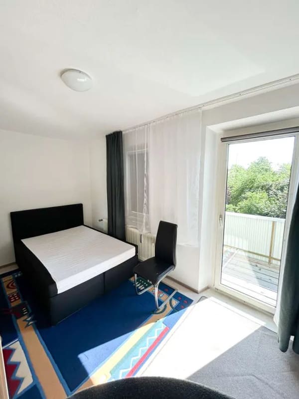 Immobilie in Schwandorf - Provisionsfreie 3-Zimmer-Wohnung mit zwei Balkonen in der Innenstadt! 5,5 % Rendite! - Bild 2
