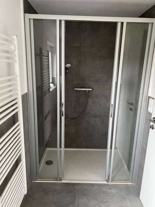 Immobilie in Neuenmarkt - Charmantes Einfamilienhaus mit großem Grundstück und zusätzlichem Baupotenzial - Bild 4