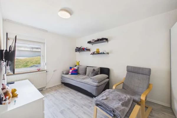 Immobilie in Elchingen - Modernisierte Erdgeschosswohnung mit Balkon in Thalfingen - Bild 1