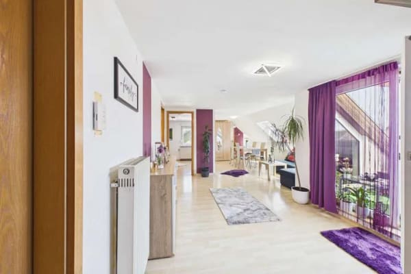Immobilie in Elchingen - Gemütliche Dachgeschosswohnung mit Loggia in Thalfingen - Bild 1