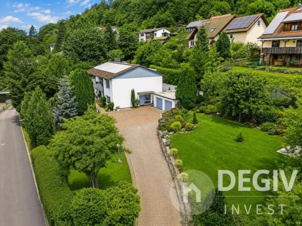 Immobilie in Bad Brückenau - Villa mit Indoor-Pool, Sauna & Panoramablick | 306 m² | Rhön - Bild 2